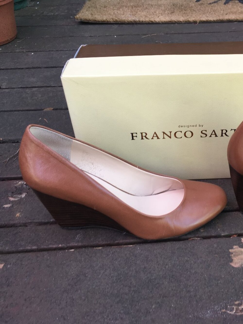 Franco Sarto Helio Desert Brown wedge heel Size 7 1/5 7.5 preowned with box!